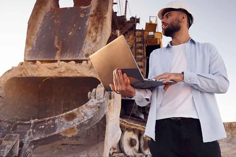 Digitalization and Smart Mining